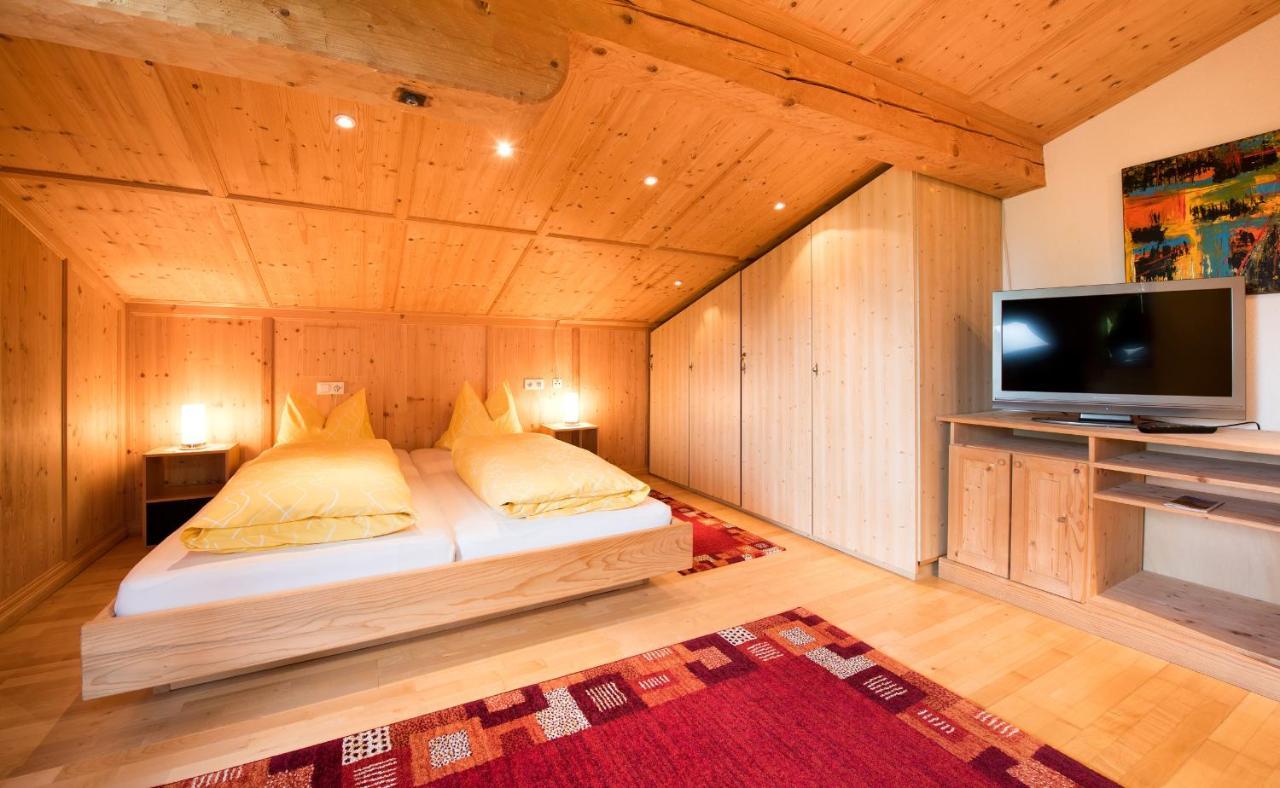 Tyroler Hof Hotel Graen Room photo