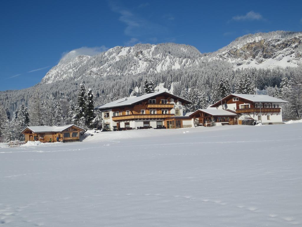 Tyroler Hof Hotel Graen Exterior photo