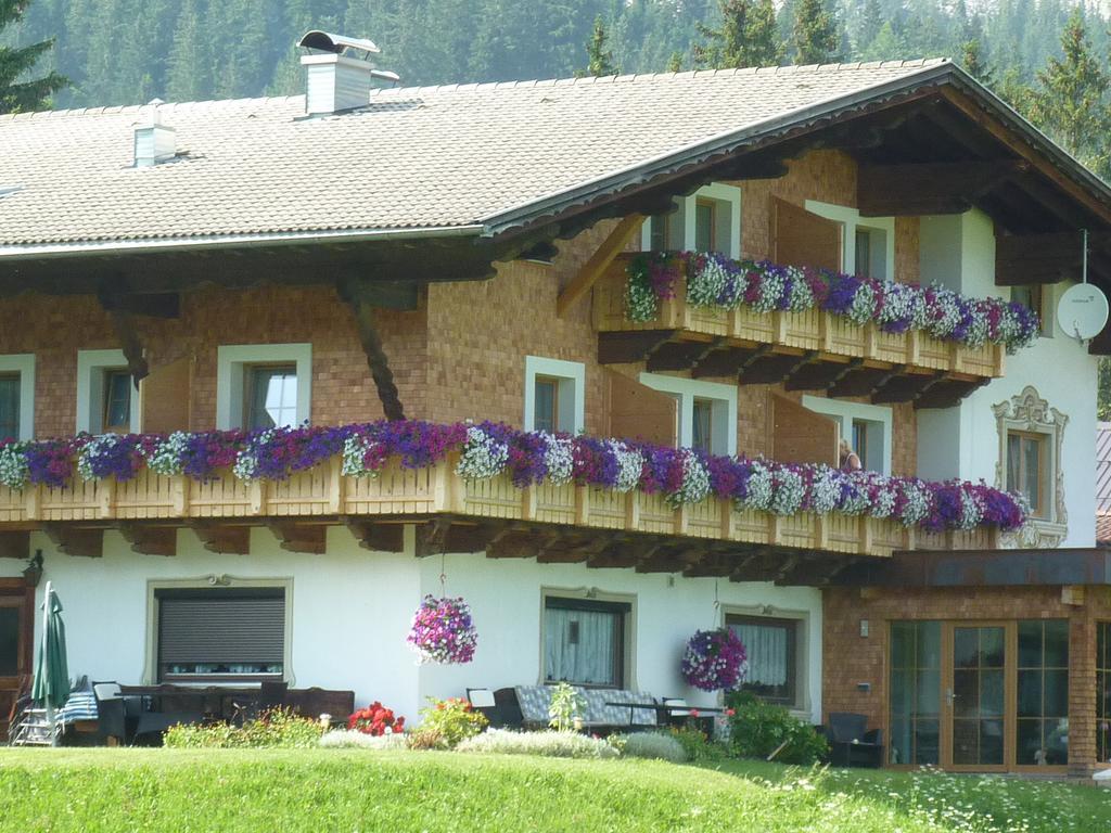 Tyroler Hof Hotel Graen Exterior photo