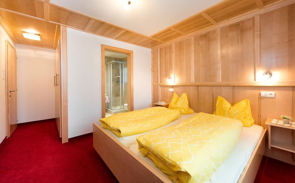 Tyroler Hof Hotel Graen Exterior photo
